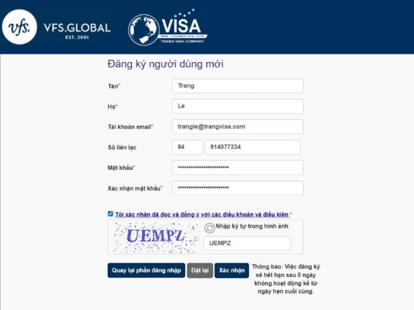 Điền đầy đủ thông tin cá nhân theo mẫu