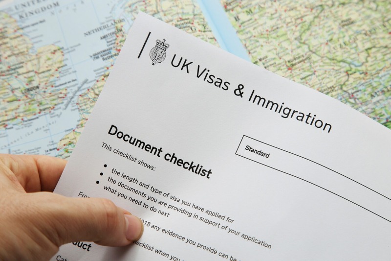 Chuẩn bị đầy đủ hồ sơ giúp giảm thiểu sai sót và đảm bảo đơn xin visa được thông quan nhanh chóng