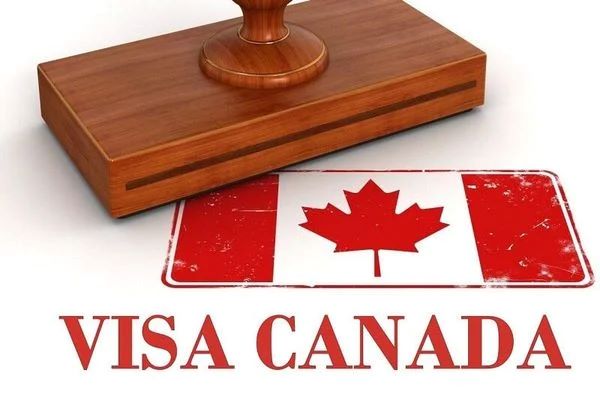 Chuẩn bị hồ sơ kỹ lưỡng và chứng minh ràng buộc rõ ràng là chìa khóa vàng để đậu visa du lịch Canada